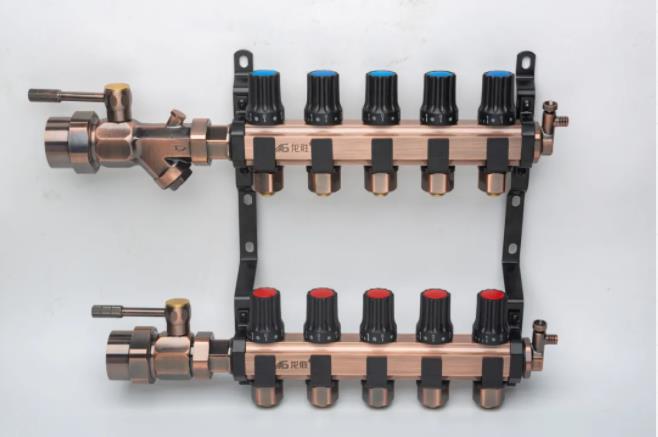 乐鱼体育在线（中国）官方登录入口奢华古铜大流量地暖分集水器重磅来袭