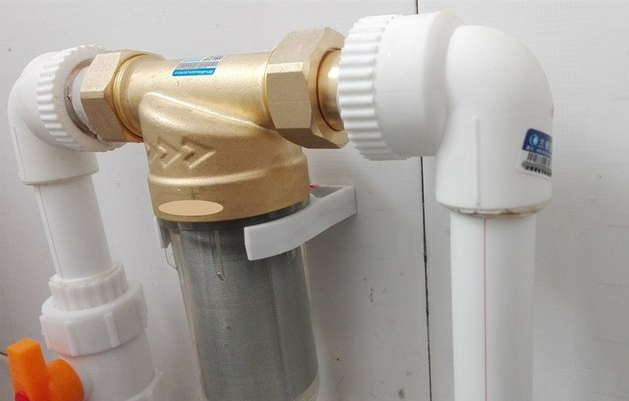 接管连接前置过滤器示意图，一进一出方便连接和过滤！