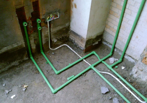 各品牌水管价格表怎么查询？选购水管要注意什么？