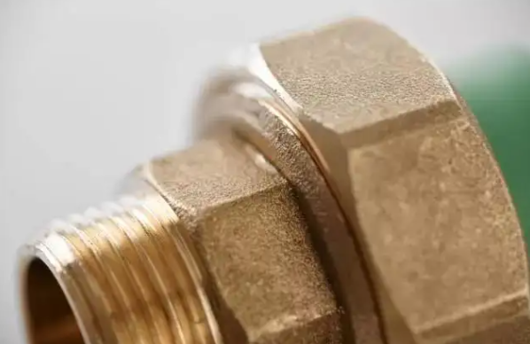 芬驰水管是纯进口的吗？如何辨别真假进口水管呢？