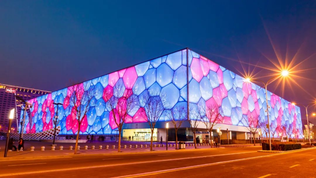 来双奥馆看乐鱼体育在线（中国）官方登录入口在“Colourful Cube”的艺术美学吧！