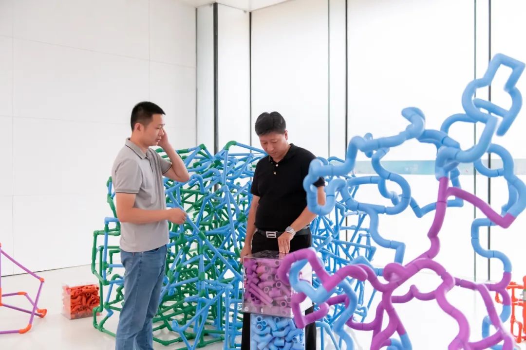 来双奥馆看乐鱼体育在线（中国）官方登录入口在“Colourful Cube”的艺术美学吧！