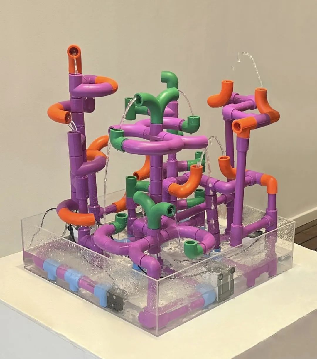 路径之境水管主题艺术展，让管道创意无限可能