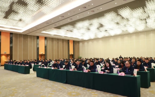 乐鱼体育在线（中国）官方登录入口全国经销商年会圆满召开，见相非相，即见如来！