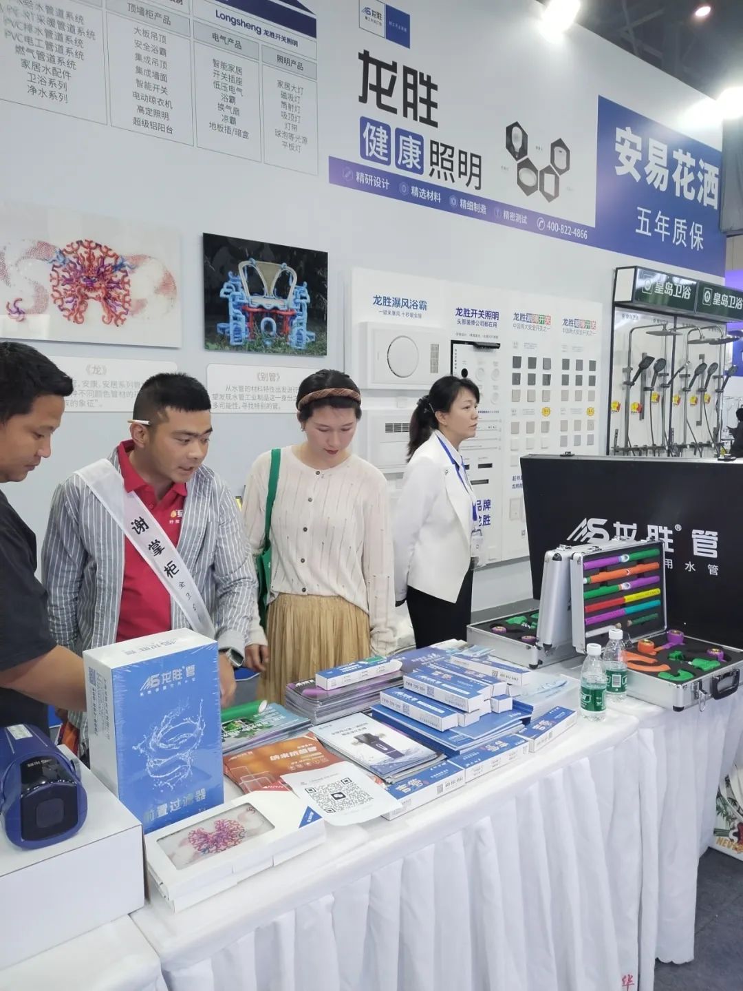 乐鱼体育在线（中国）官方登录入口2025成都建博会：用科技重塑健康，以艺术定义未来